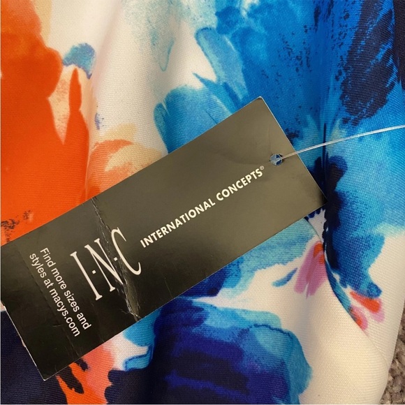 INC Womens Open Bloom Floral Stretch Sleeveless Back Zip Dress Size 0 - NWT $119 - Picture 12 of 12